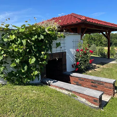 Bez Modreho Pava Guest house 3*